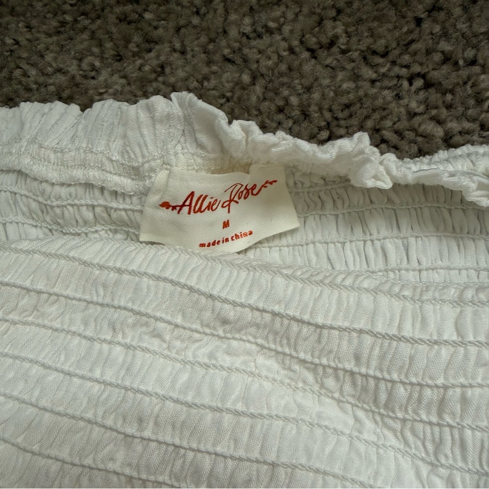 Allie Rose white tube/crop top medium - Picture 4 of 7
